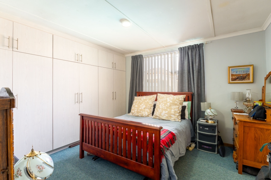 4 Bedroom Property for Sale in Churchill Estate Western Cape